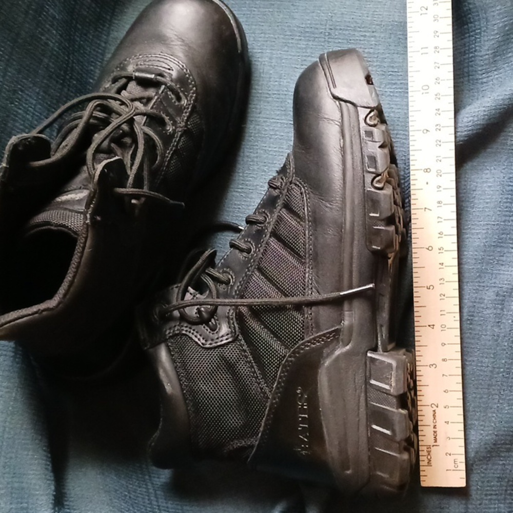 Womans tactical Bates boots